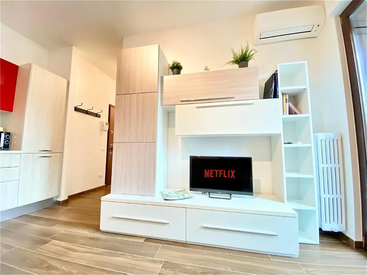 15 Minuti Dall'Istituto Ortopedico Galeazzi - Appartamento Silenzioso Con Cucina, Wifi E Netflix 米兰