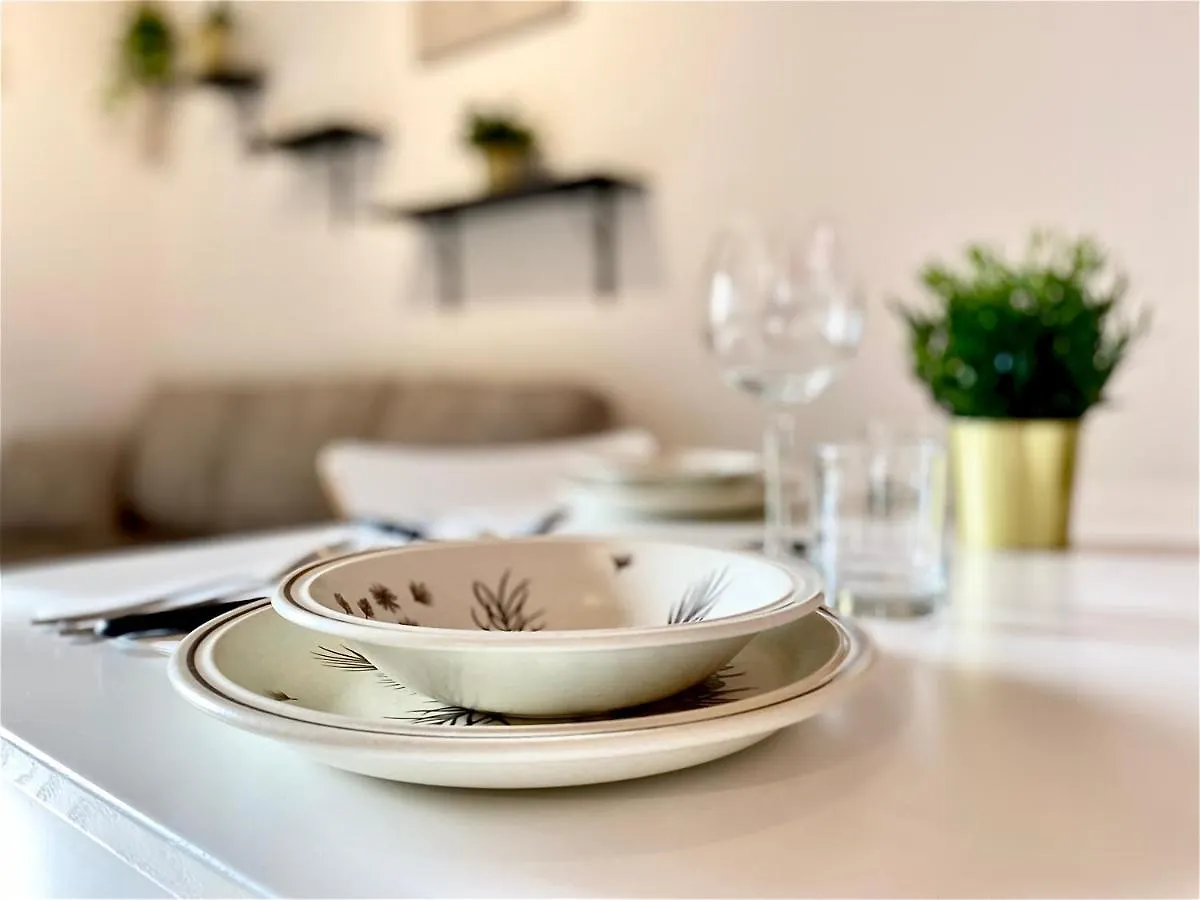 Apartment 15 Minuti Dall'Istituto Ortopedico Galeazzi - Appartamento Silenzioso Con Cucina, Wifi E Netflix Milan Italy